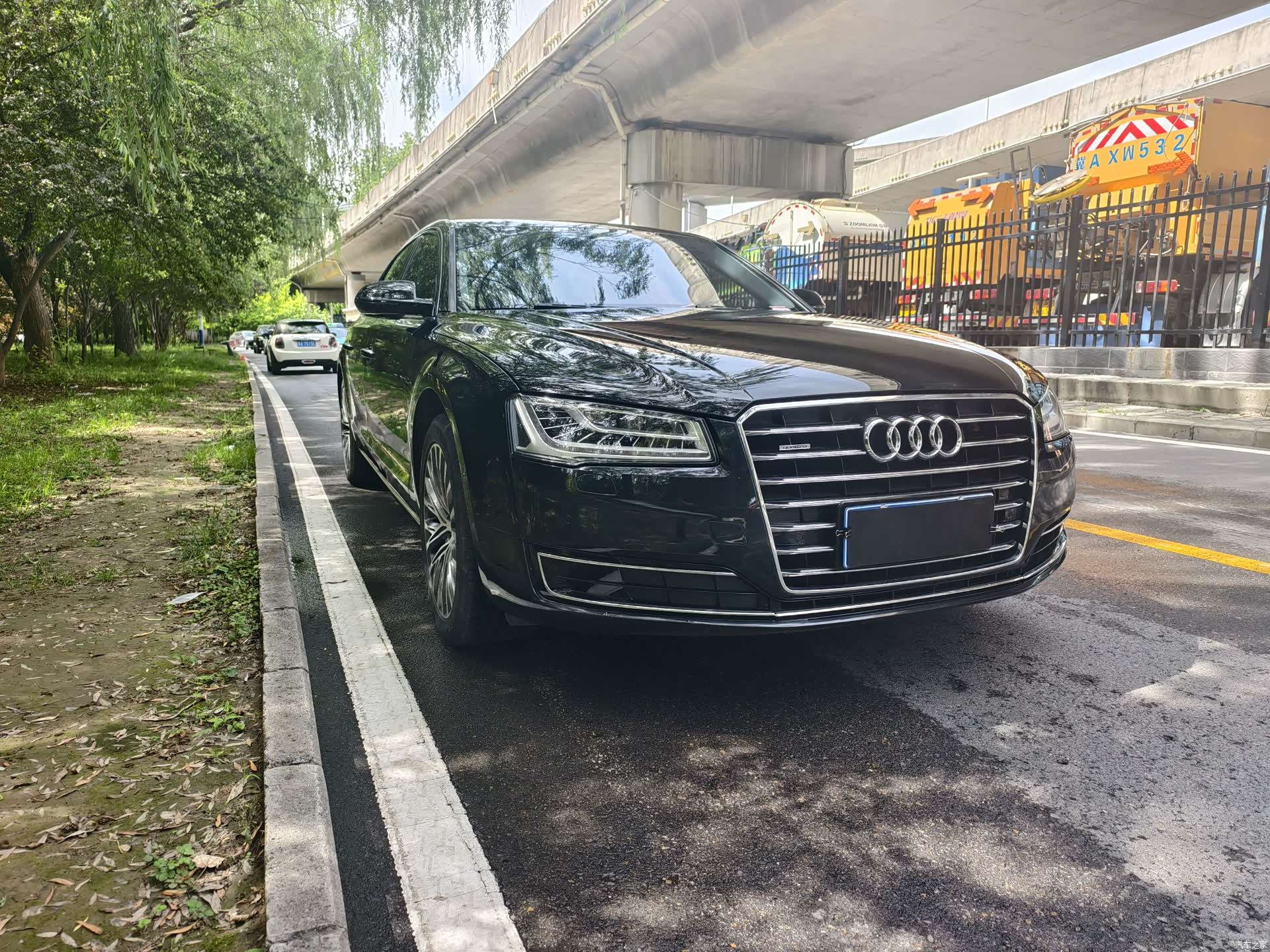 Audi A8L, 2017 3