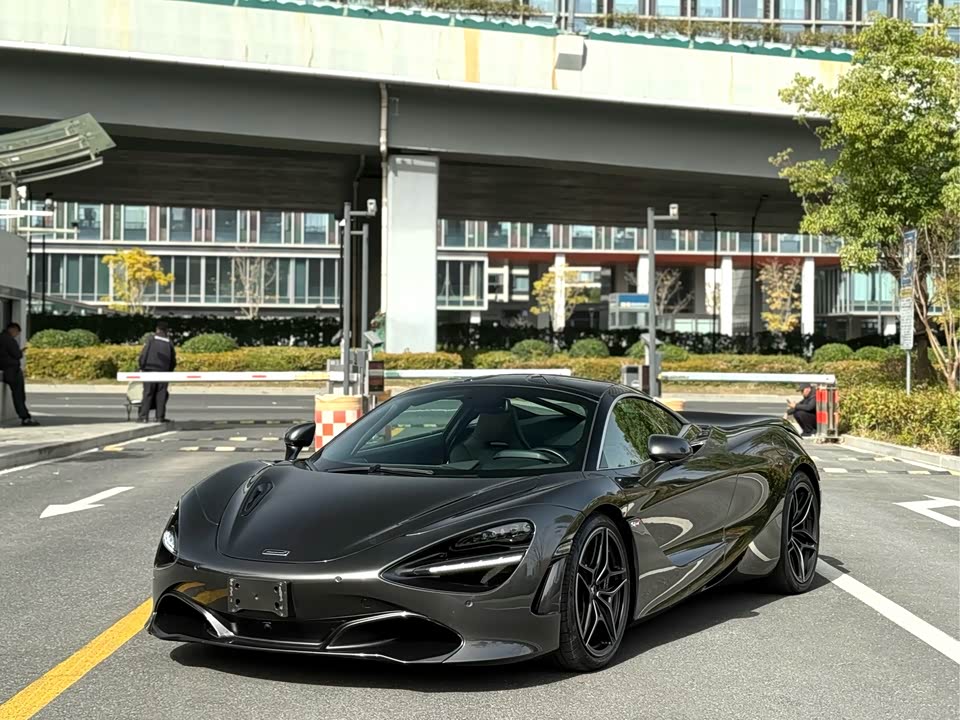 McLaren 720S