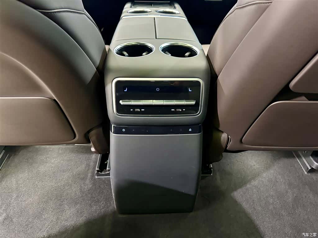 Li Auto L9, 2022 28
