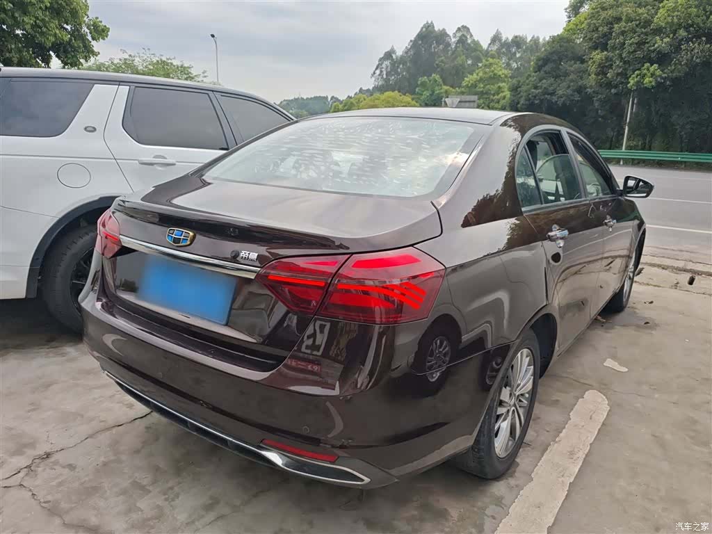Geely Emgrand, 2018 7