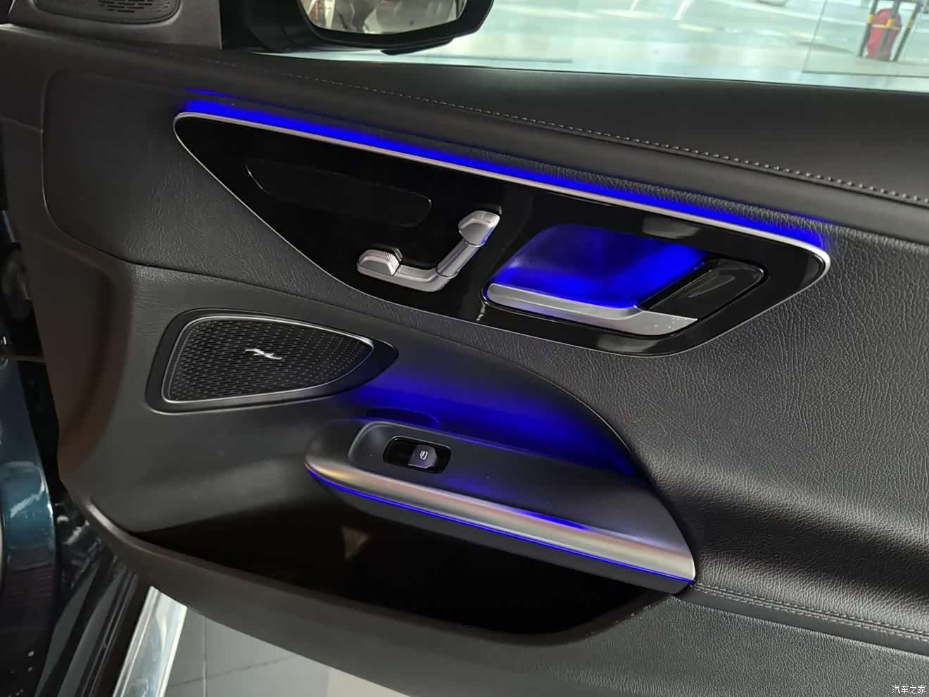 Mercedes-Benz C-Class, 2023 17