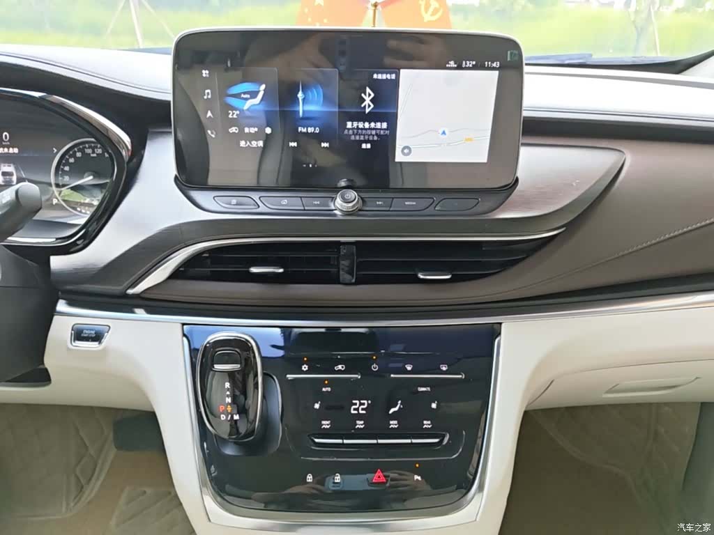 Buick GL8, 2021 13