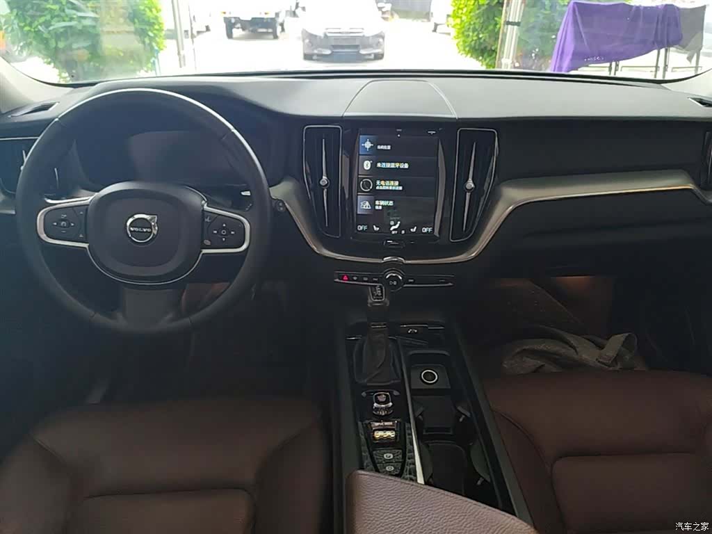 Volvo XC60, 2018 10
