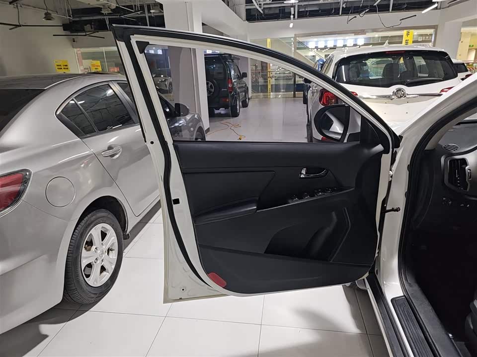 Kia Smart running Kia Smart running