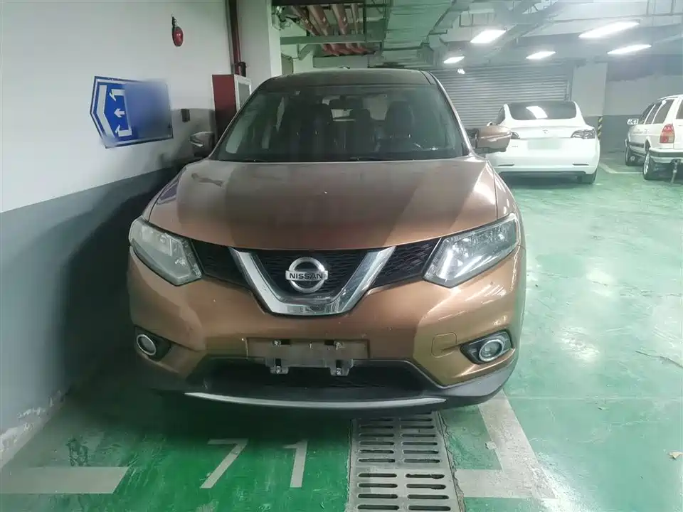 Nissan Qijun