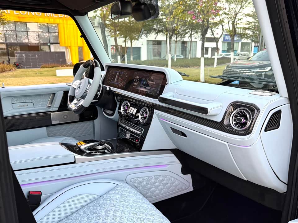 Mercedes-Benz G-class