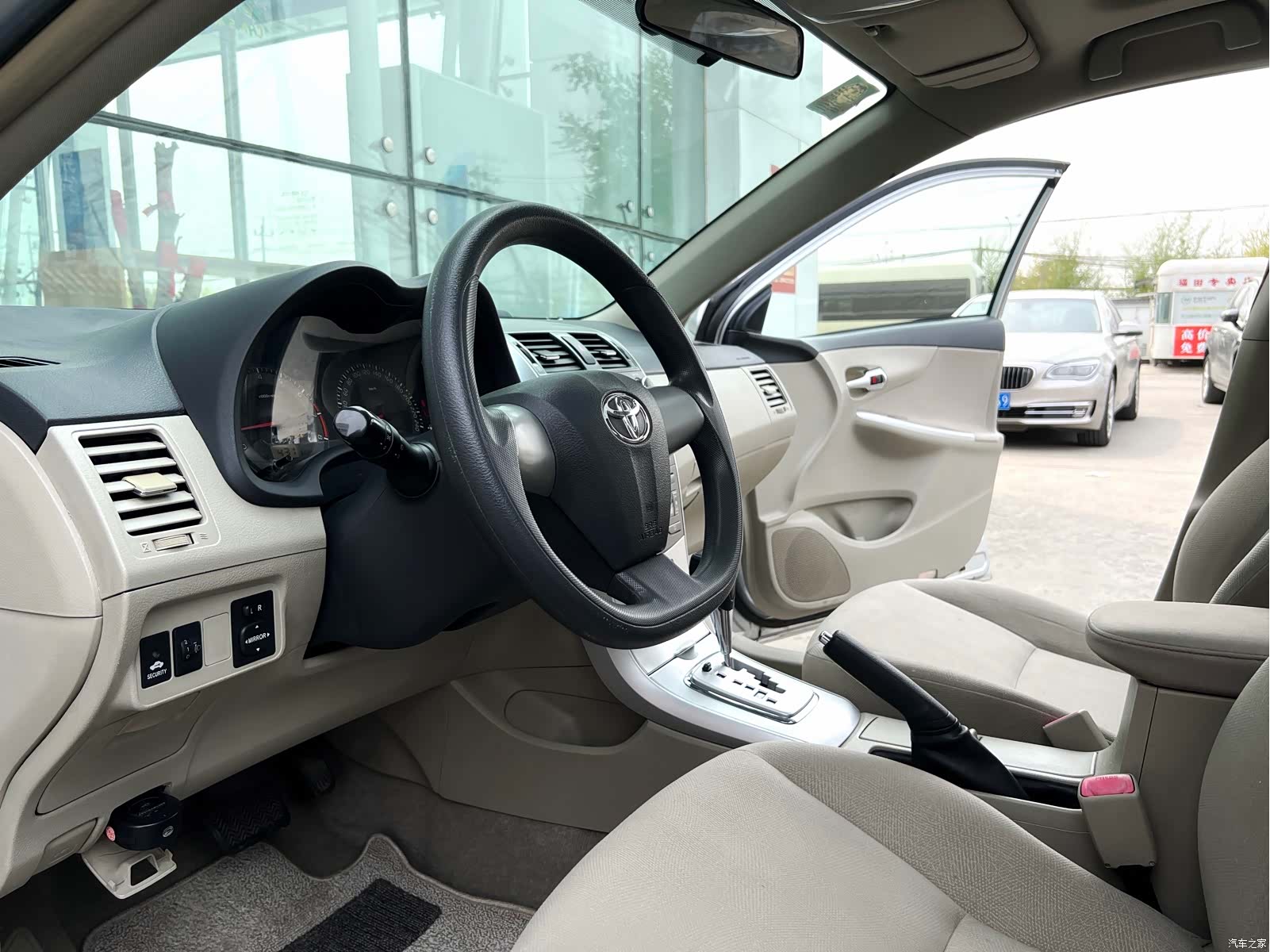Toyota Corolla, 2012 10