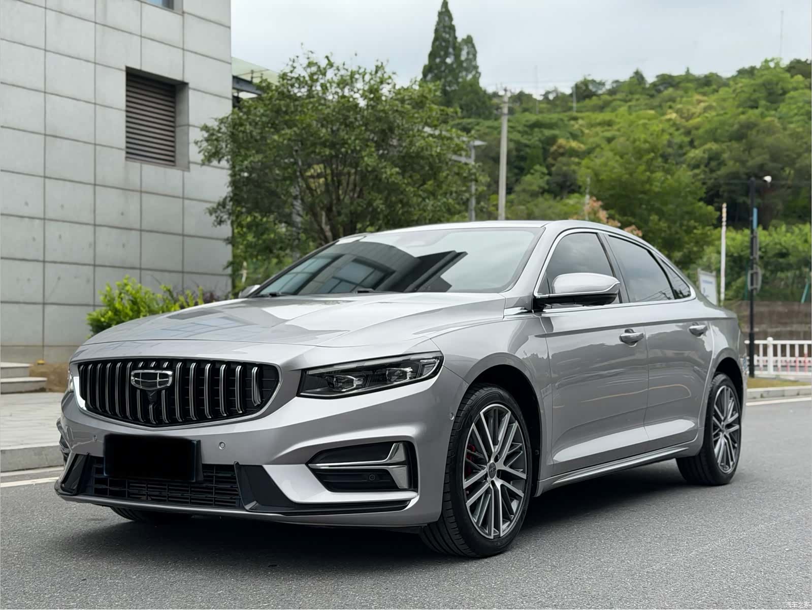 Geely Preface, 2023 1