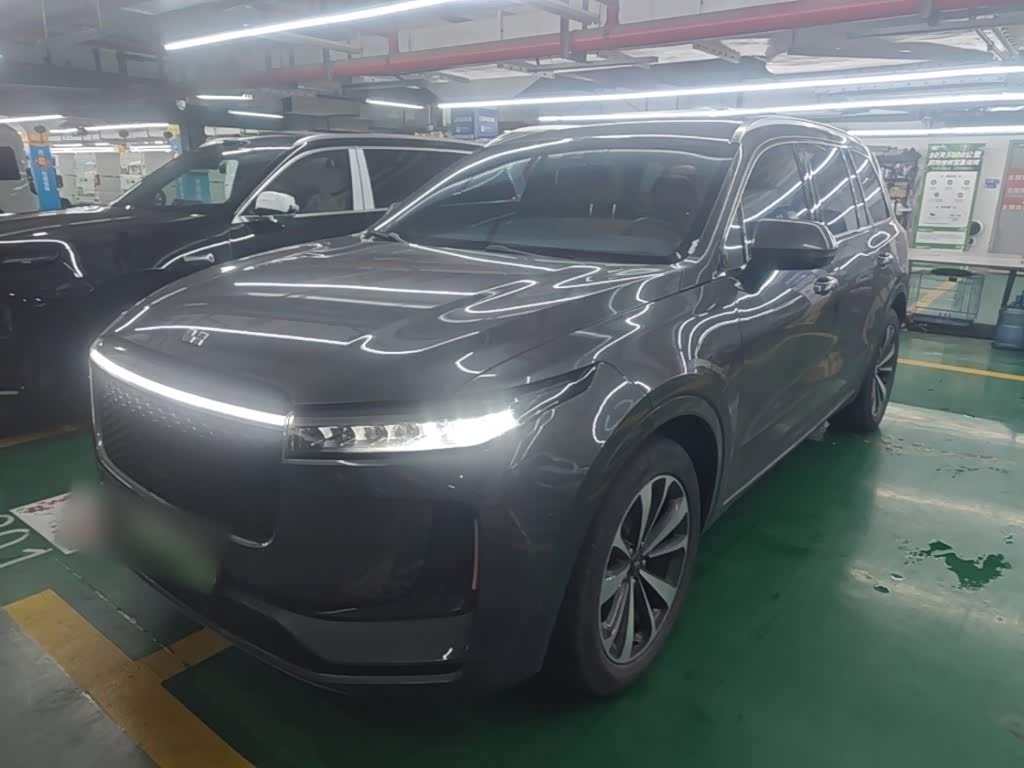 Li Auto ONE