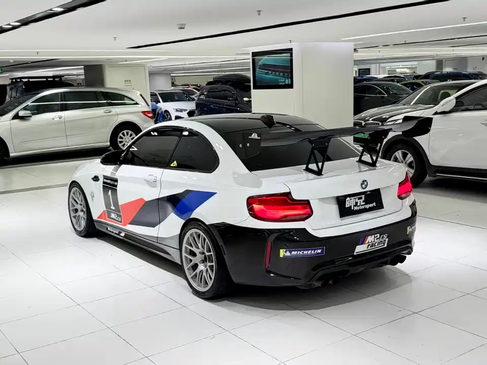 BMW M2