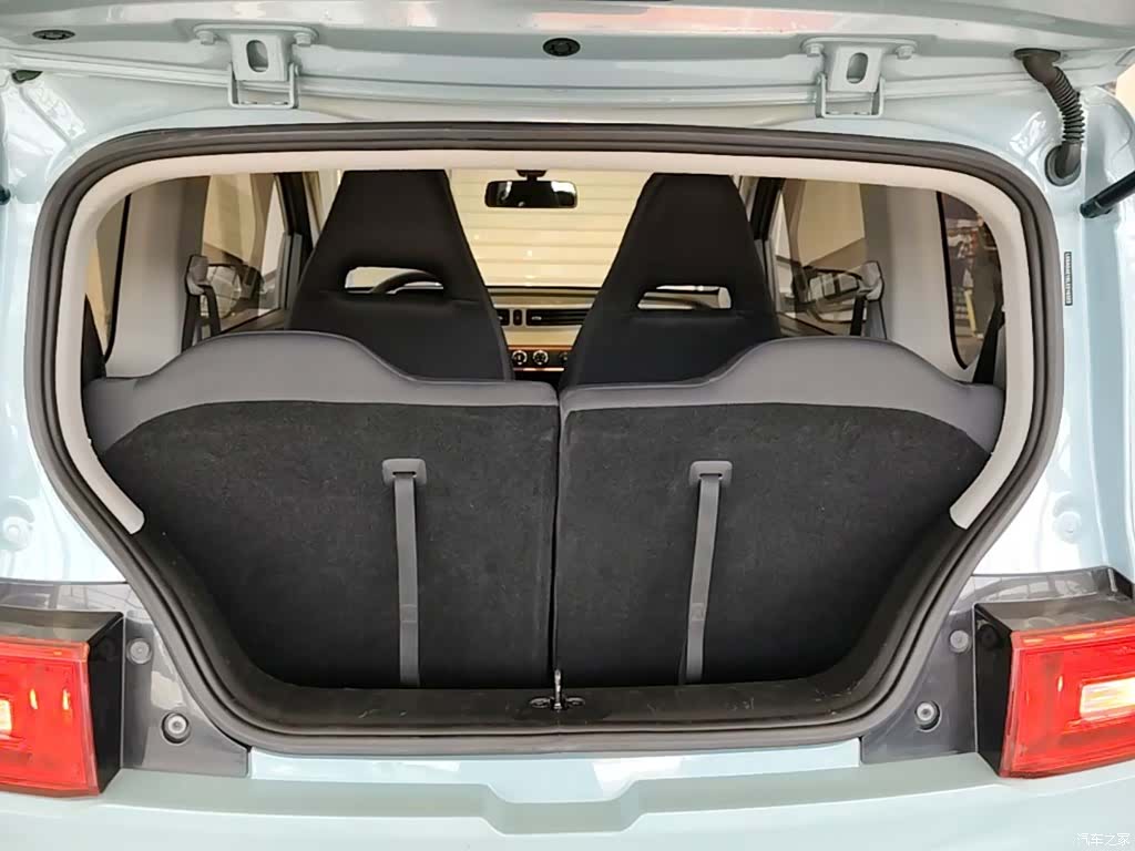 Wuling MINIEV, 2020 19