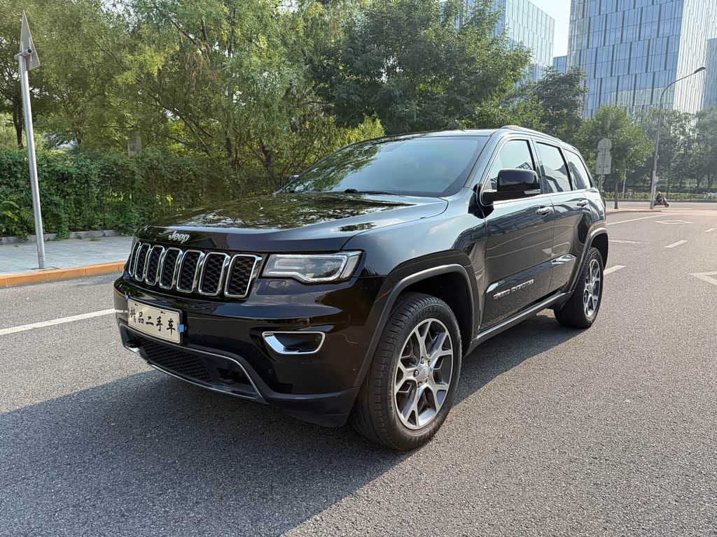 Jeep 2020 3.0L Elite