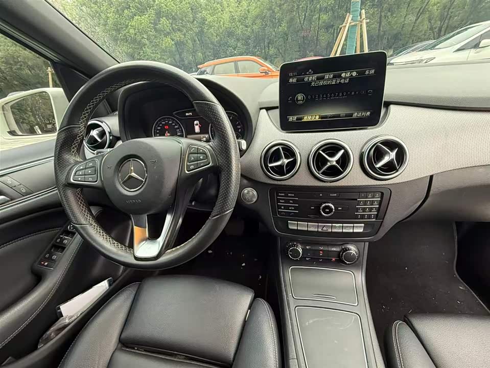 Mercedes-Benz Class B