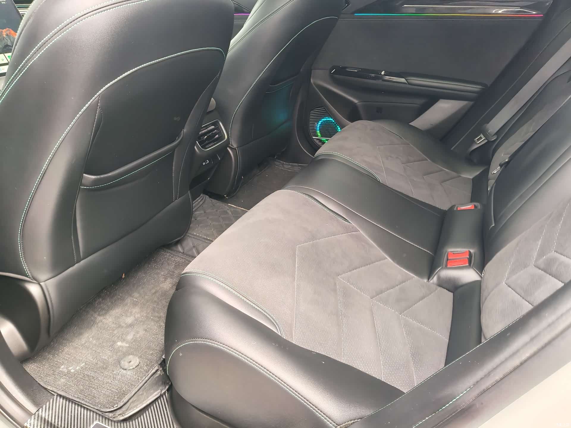 Geely Galaxy L6, 2025 7