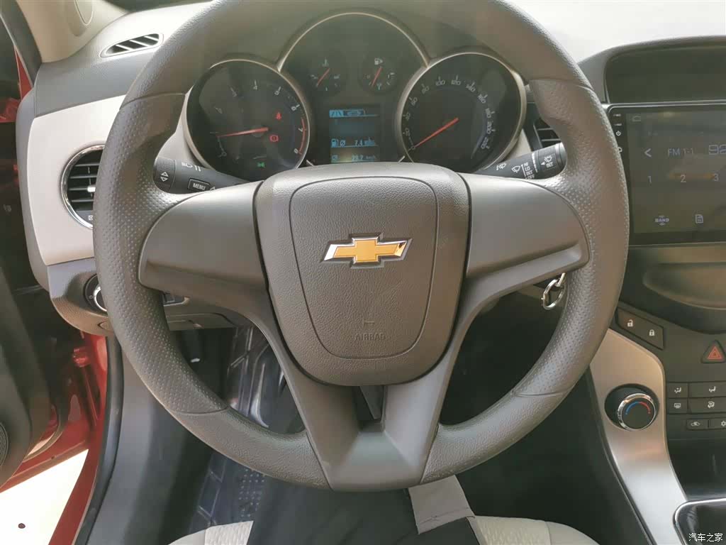 Chevrolet SL, 2016 11