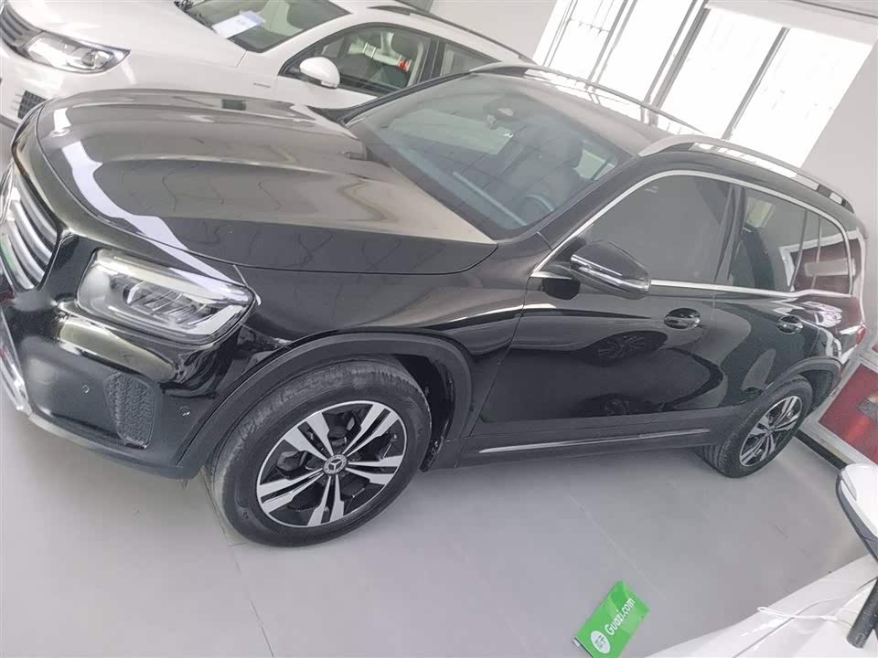 Mercedes-Benz GLB Mercedes-Benz GLB
