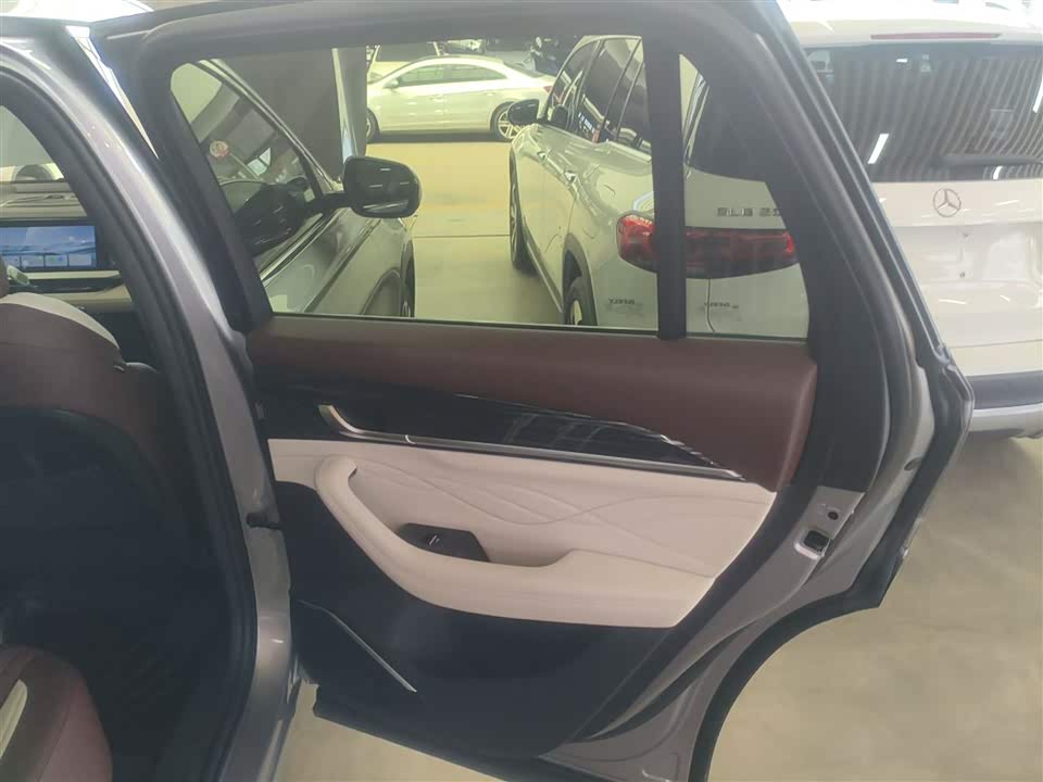 Geely Monjaro