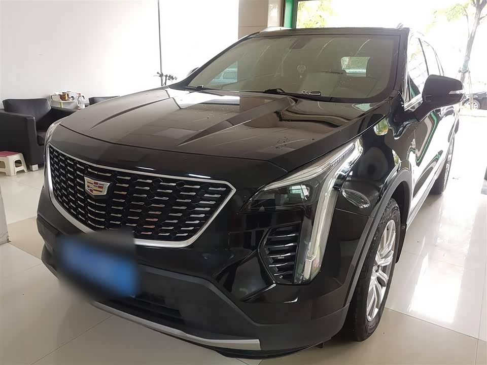 Cadillac XT4