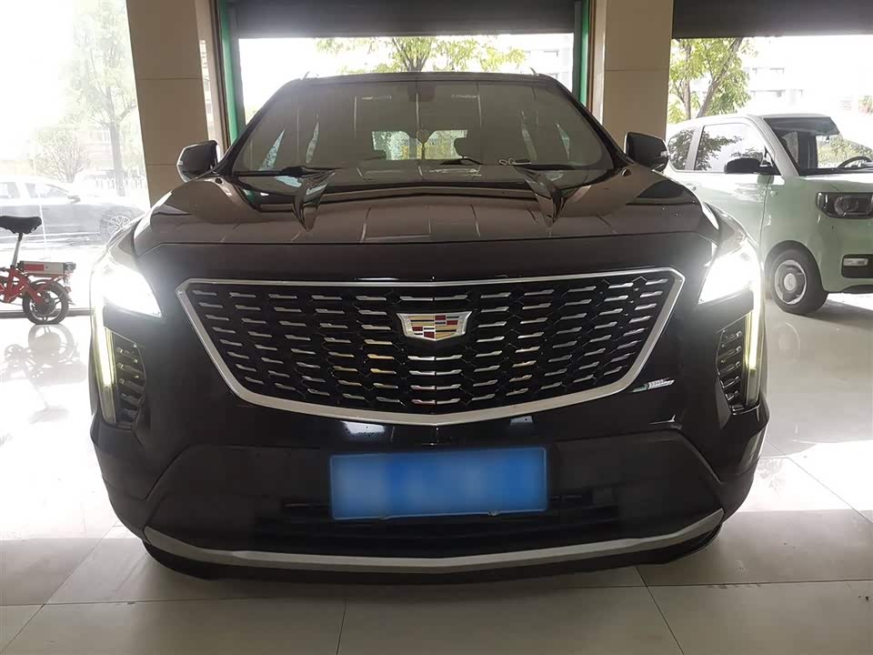 Cadillac XT4