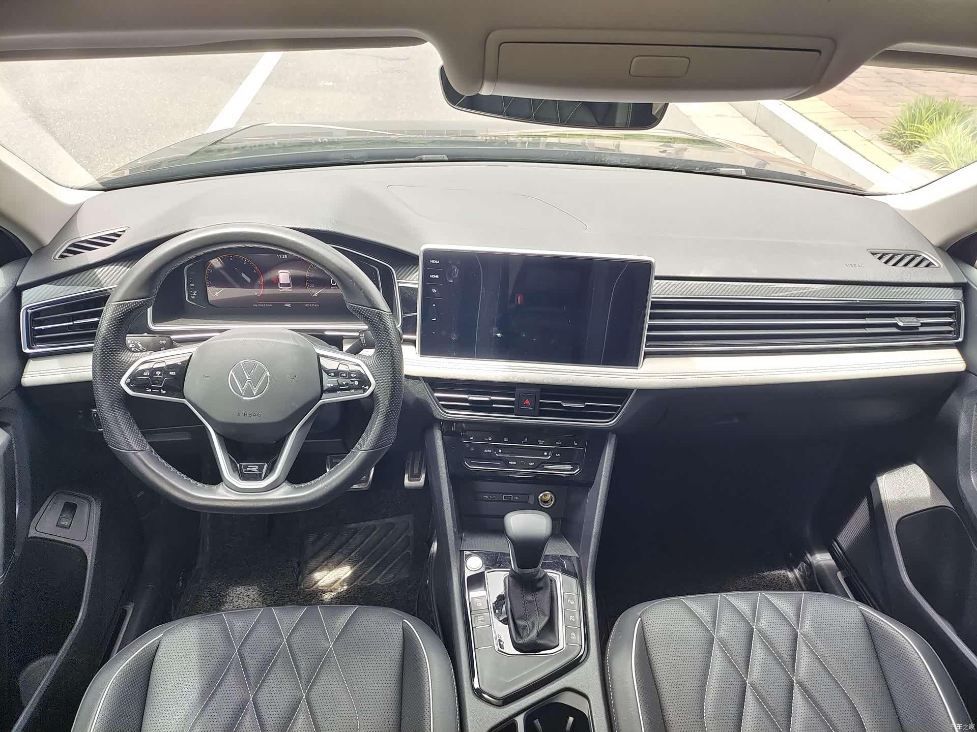 Volkswagen Tiguan L, 2021 7