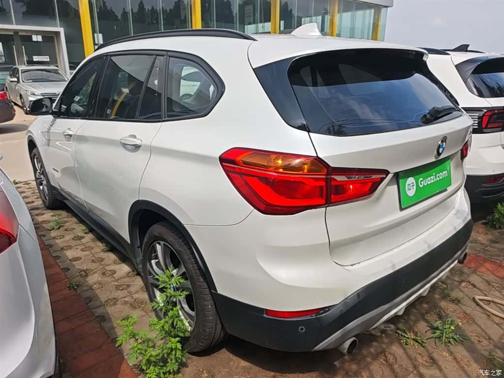 BMW X1, 2016 все фото