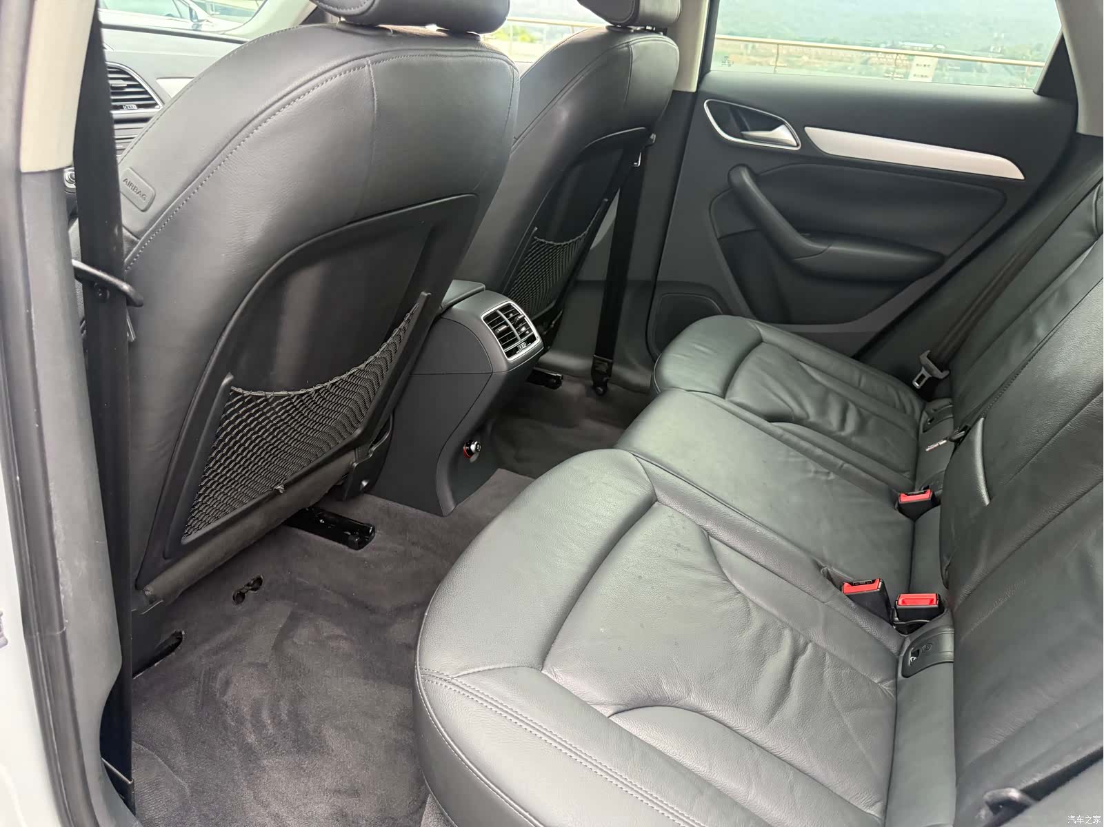 Audi Q3, 2017 32