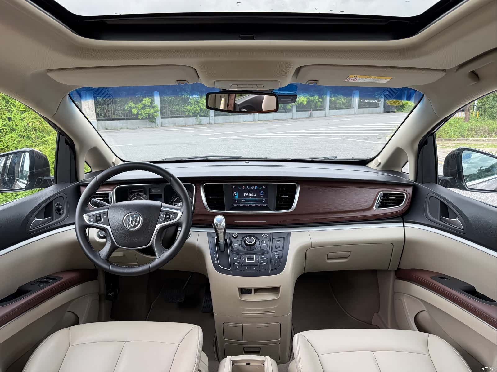 Buick GL8, 2020 все фото