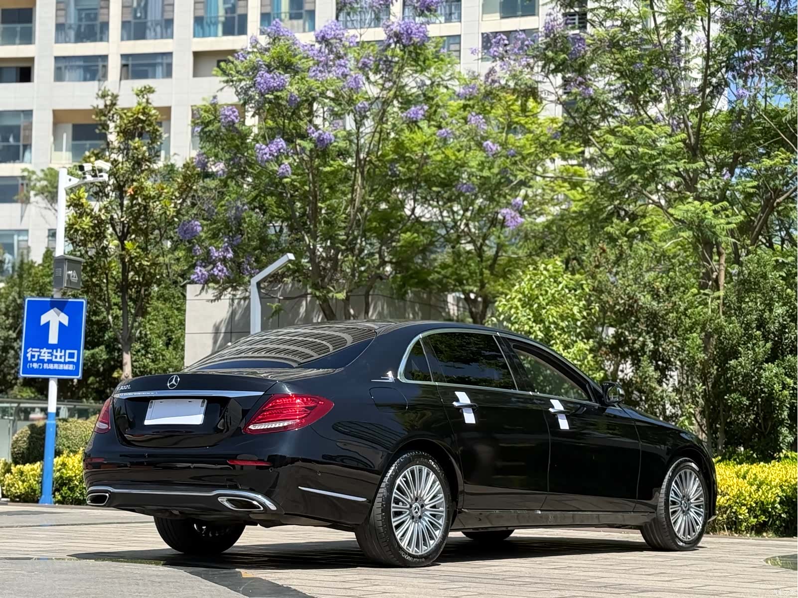 Mercedes-Benz E-Class, 2020 7