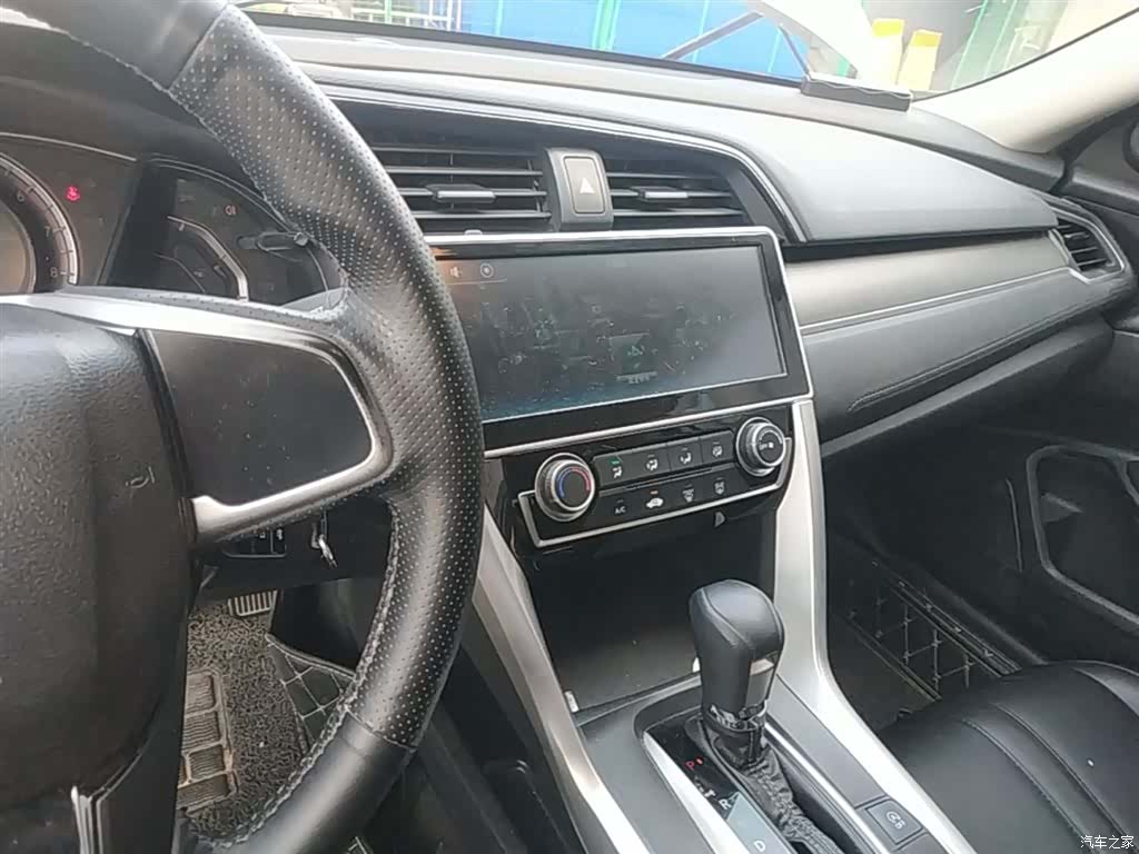 Honda Civic, 2018 13