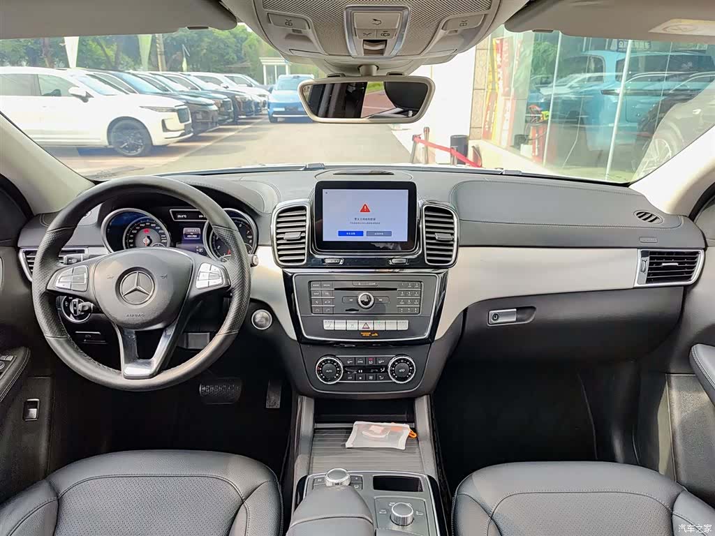 Mercedes-Benz GLE, 2017 10