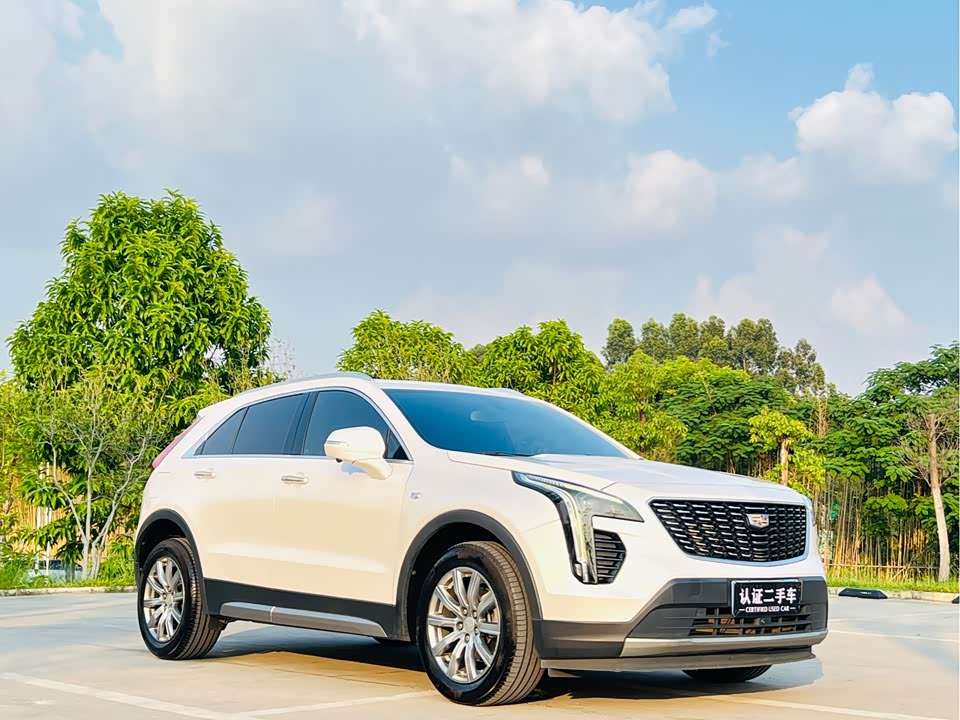 Cadillac XT4