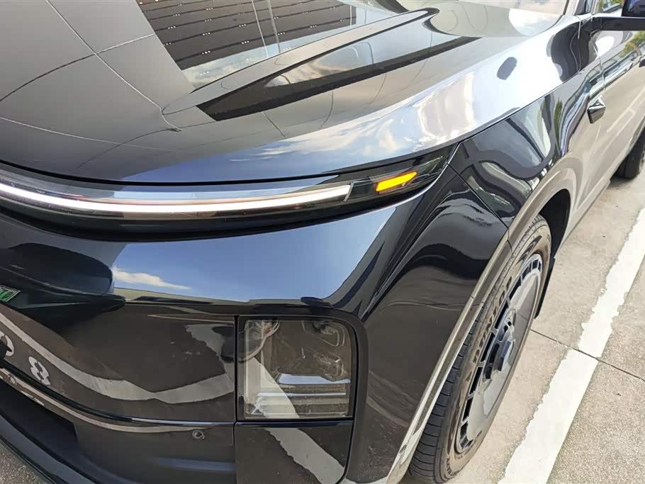 Li Auto Ideal L6