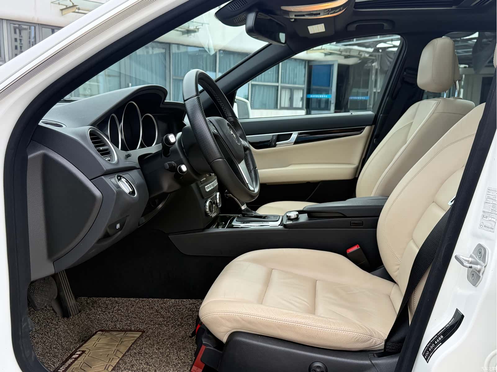 Mercedes-Benz C-Class, 2013 7