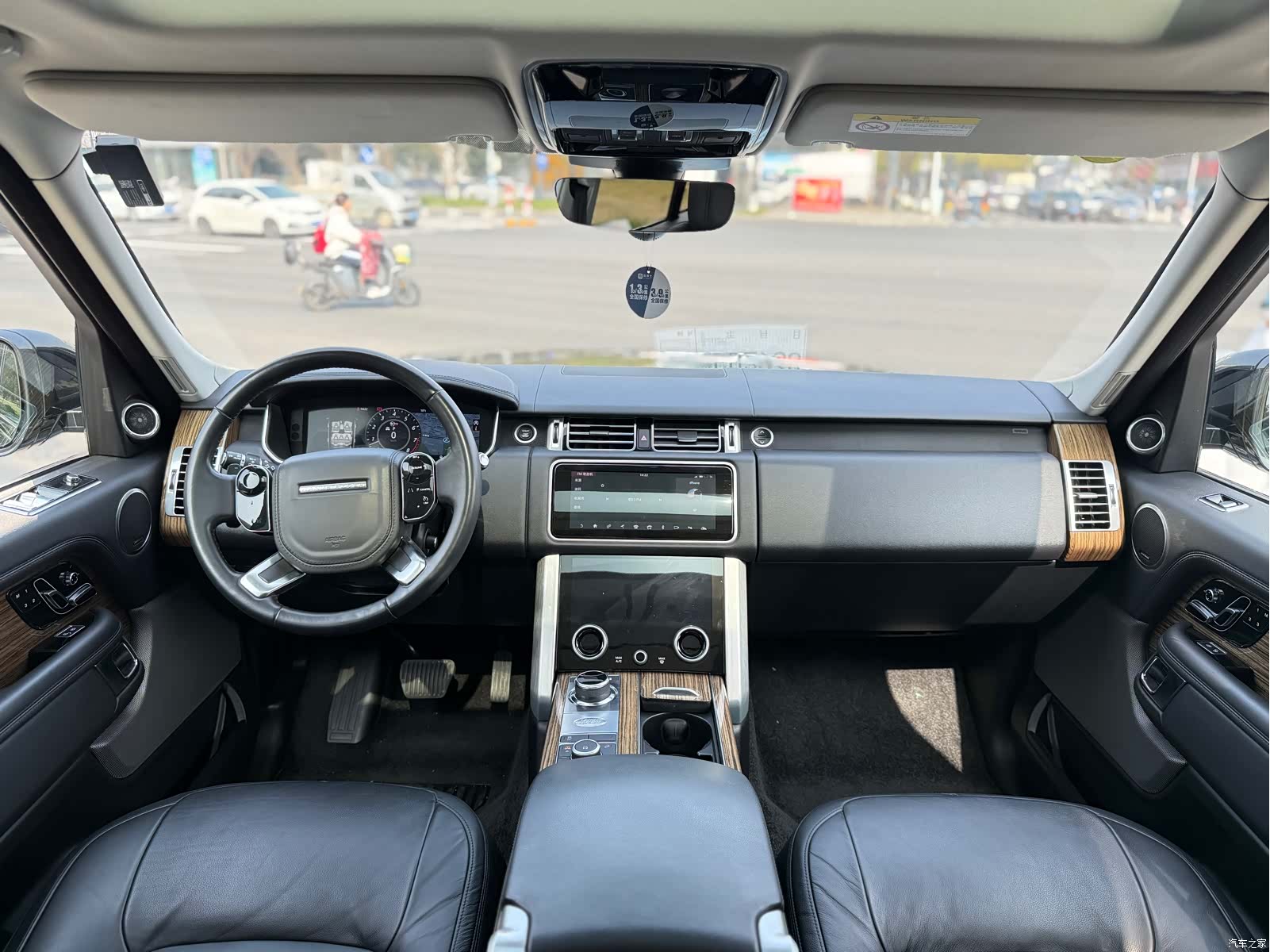 Land Rover Range Rover, 2019 все фото