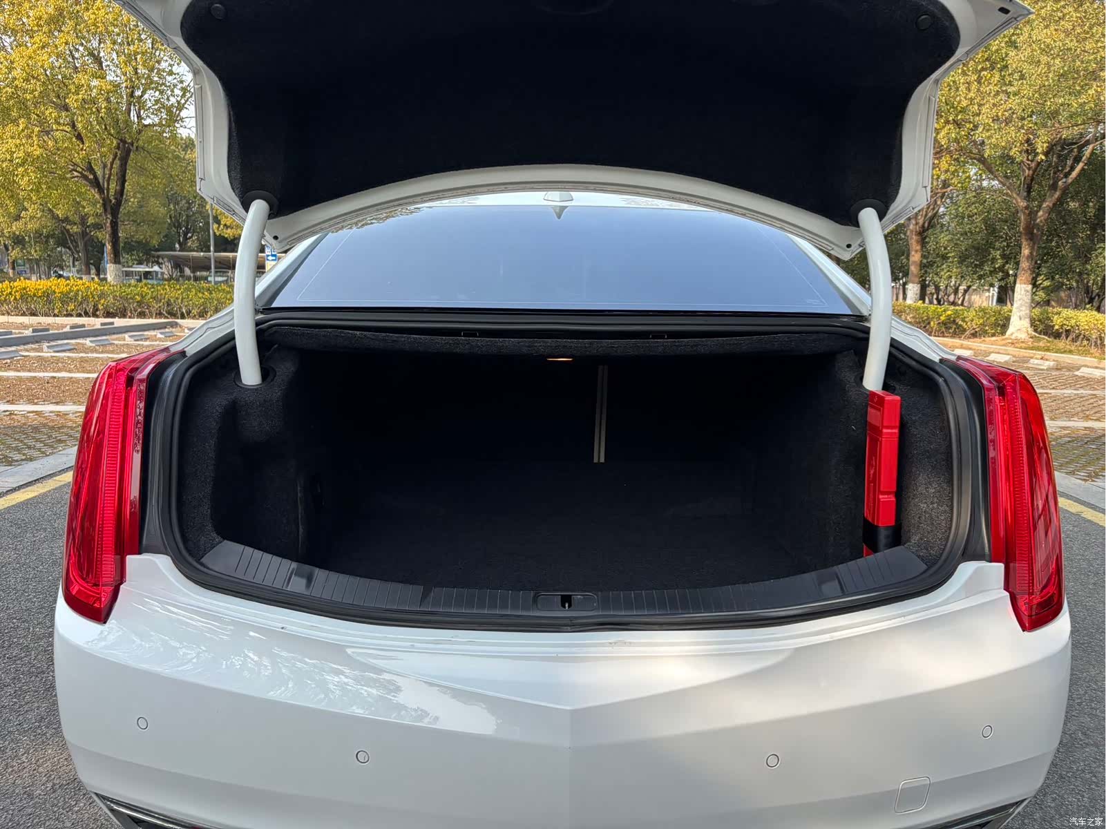 Cadillac XTS, 2017 17