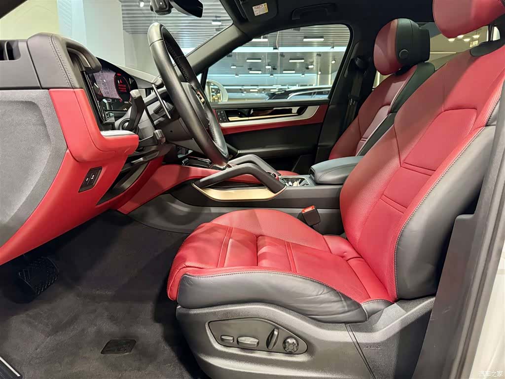 Porsche Cayenne, 2024 17