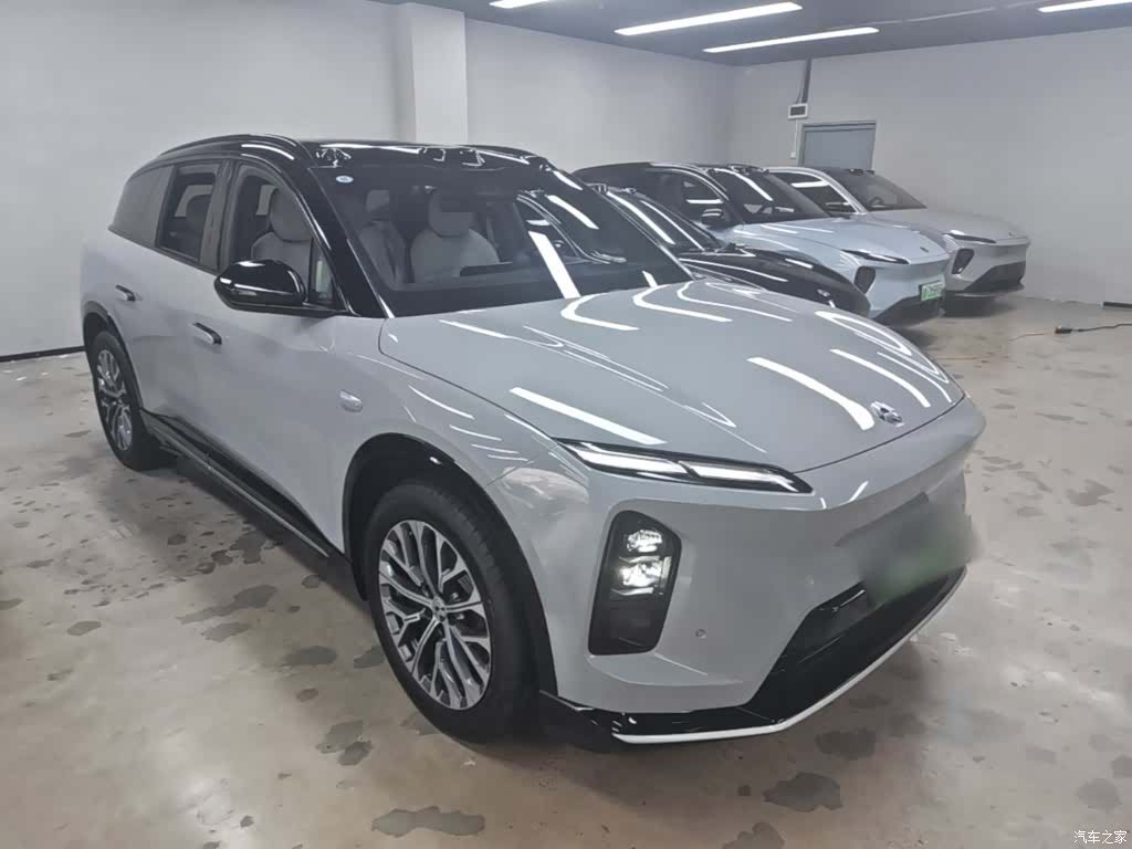 NIO ES6, 2025 4
