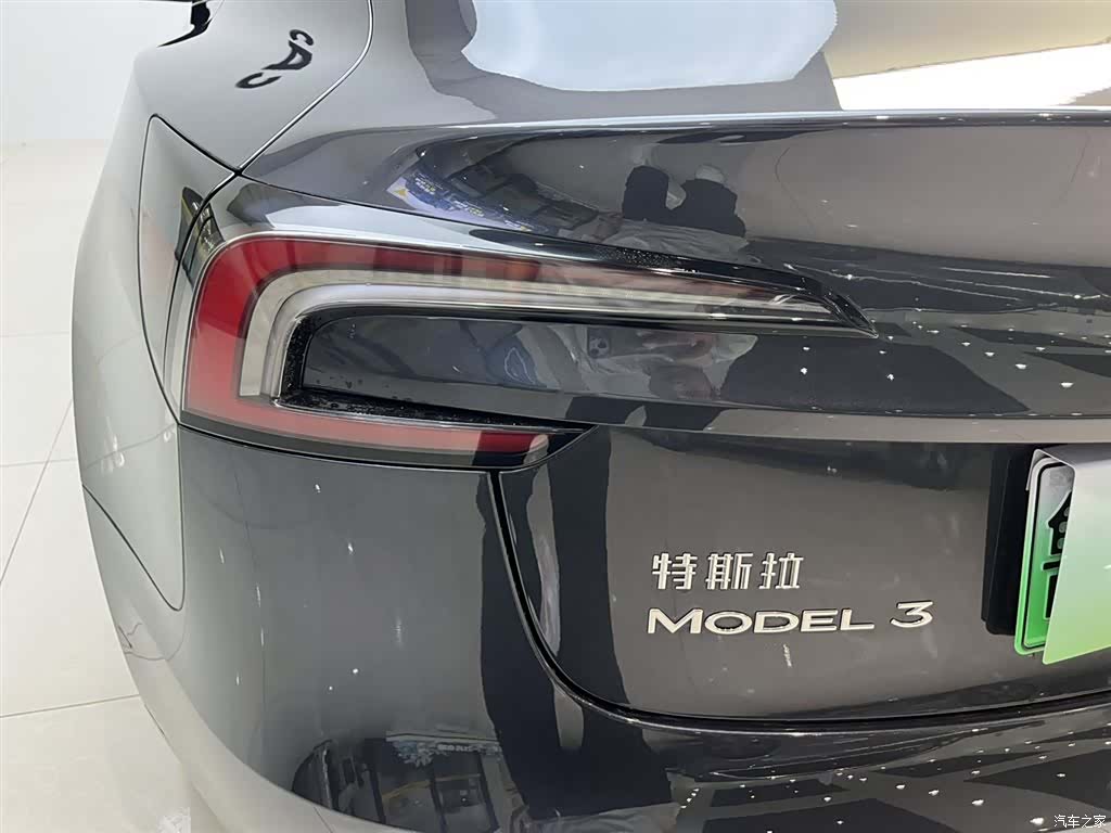 Tesla Model 3, 2024 7