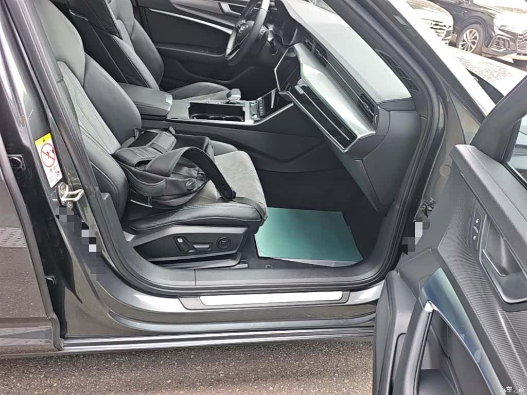 Audi A6L, 2020 11