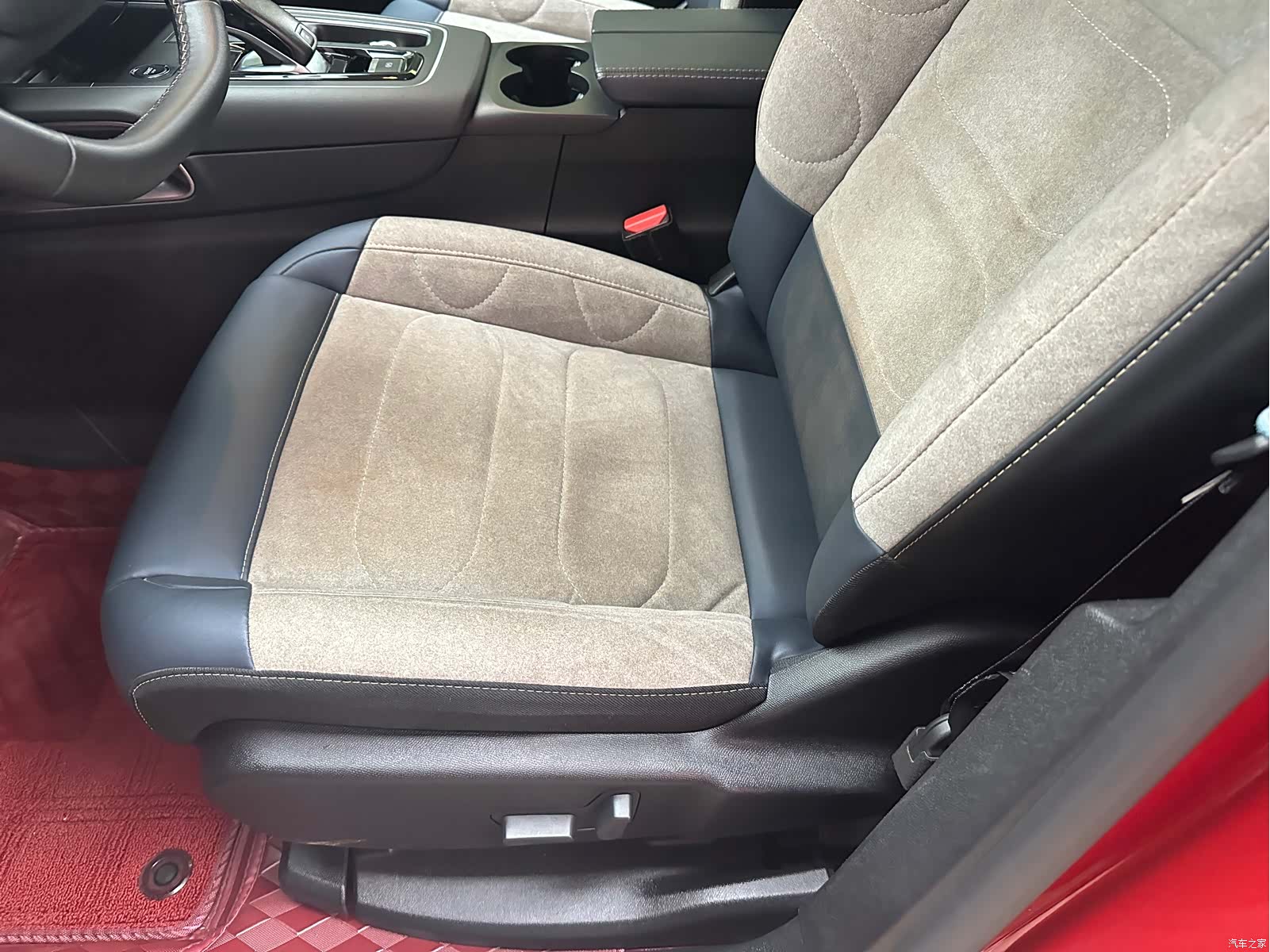 Citroen C5 Aircross, 2023 11