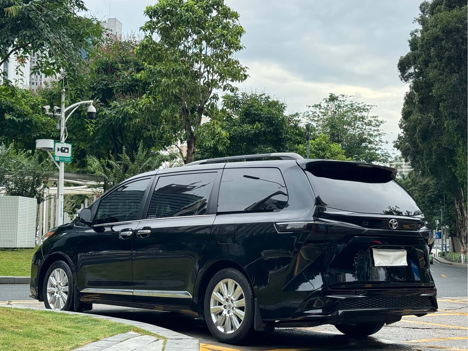 Toyota Sienna, 2017 14