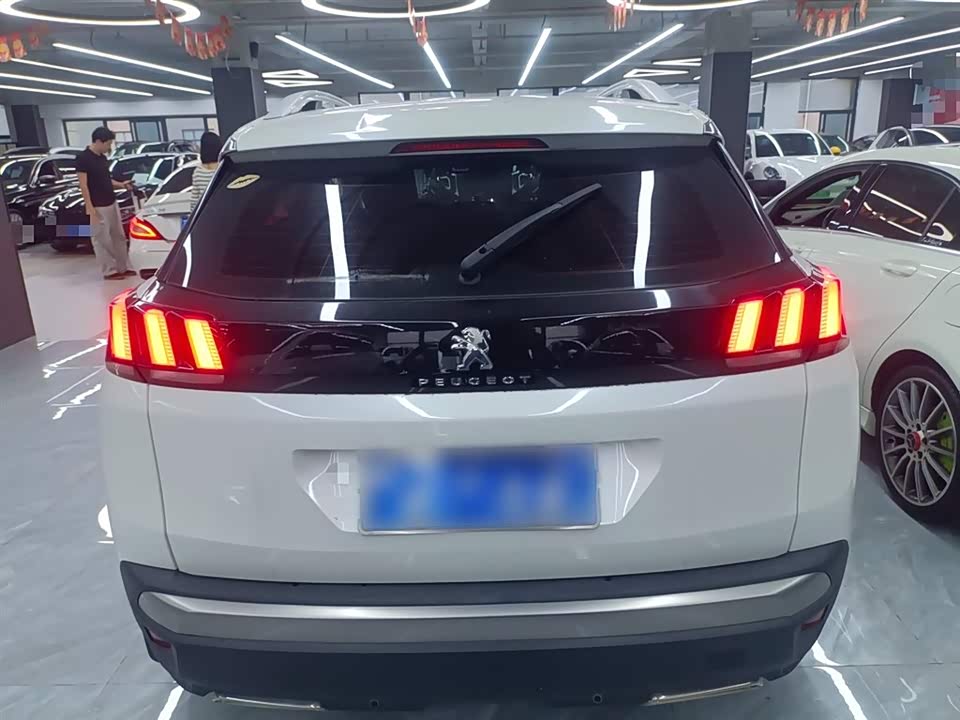 Peugeot 4008