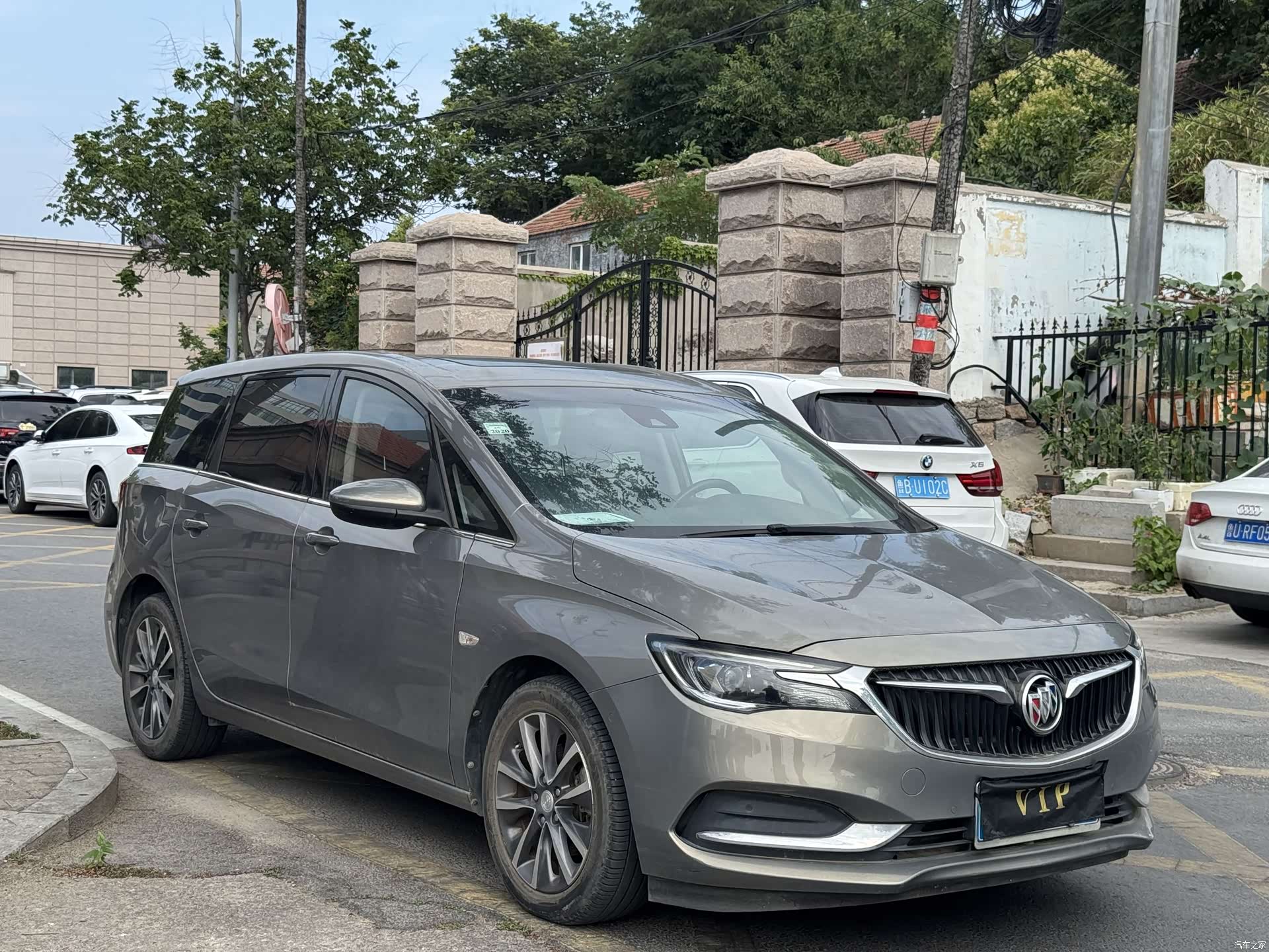 Buick GL6, 2018 3