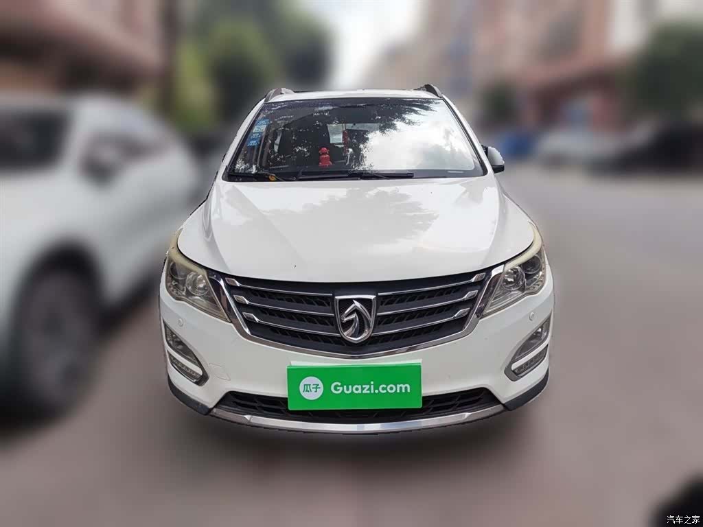 Wuling 560, 2016 24