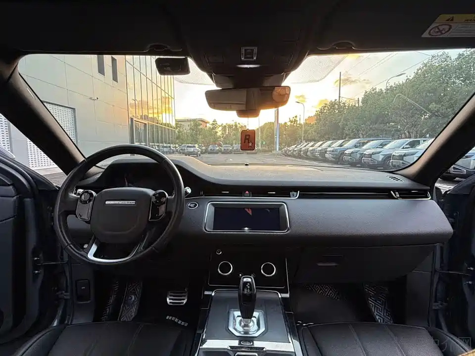 Land Rover Range Rover Aurora