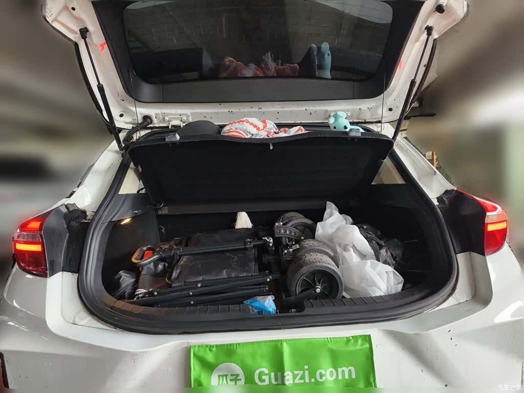 Geely Emgrand, 2019 10