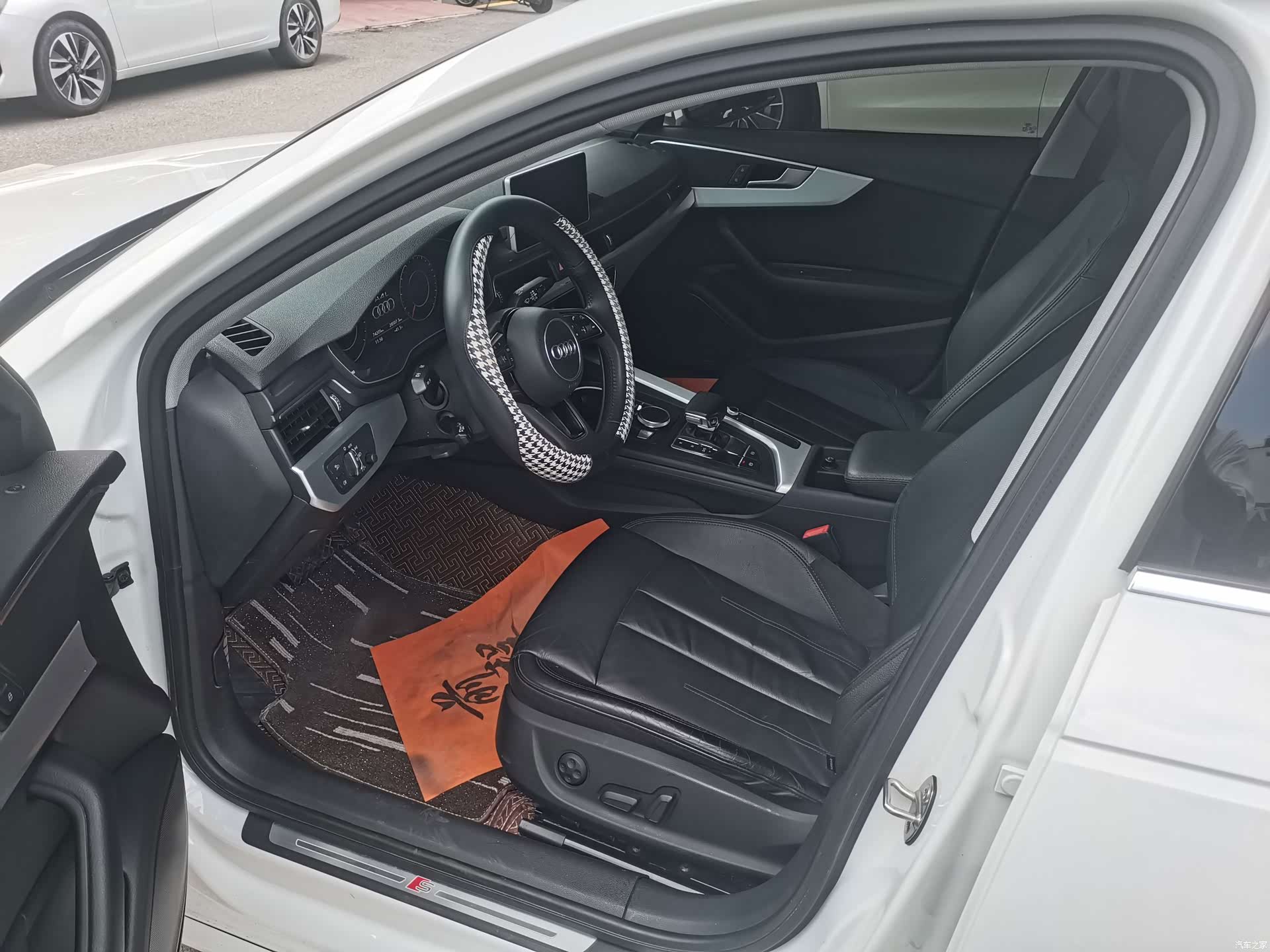 Audi A4L, 2020 4