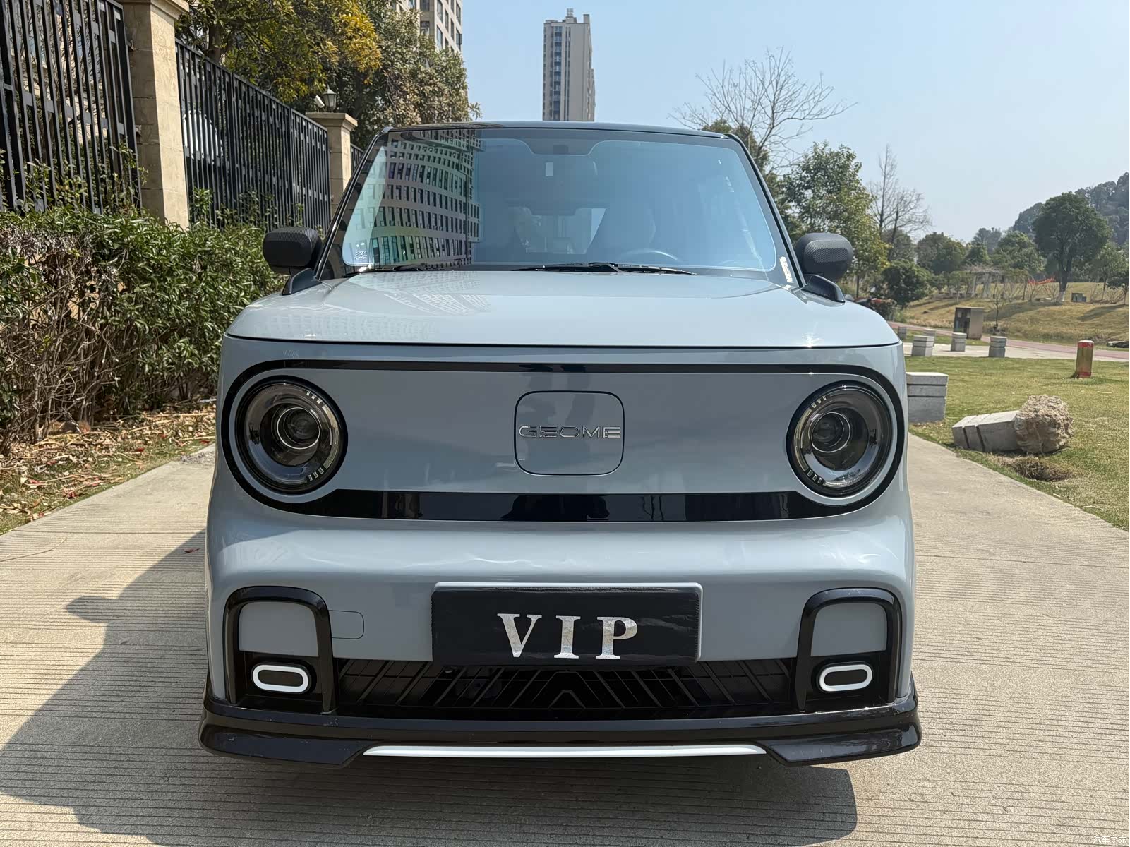 Geely Panda, 2025 1