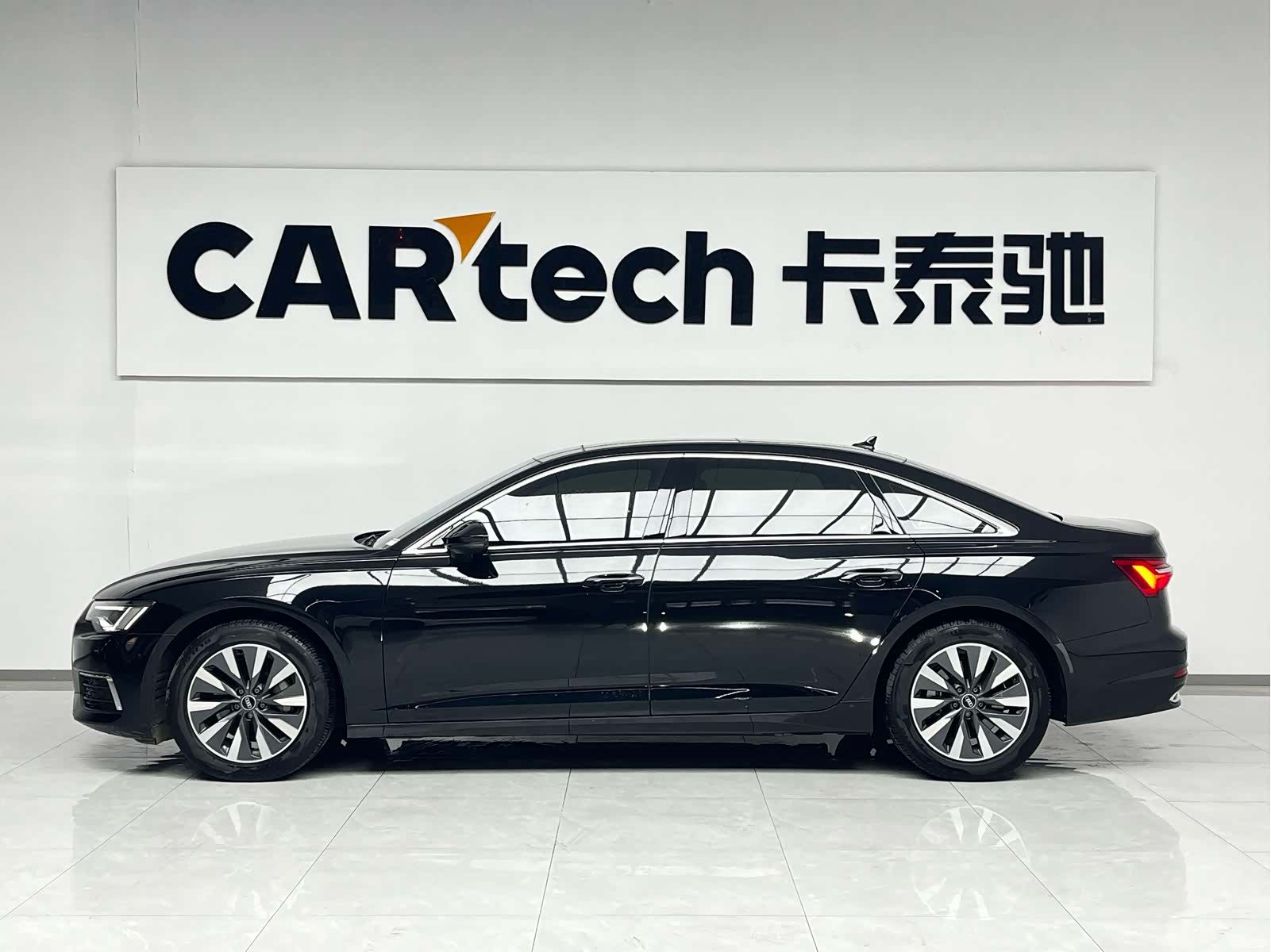 Audi A6L, 2022 2