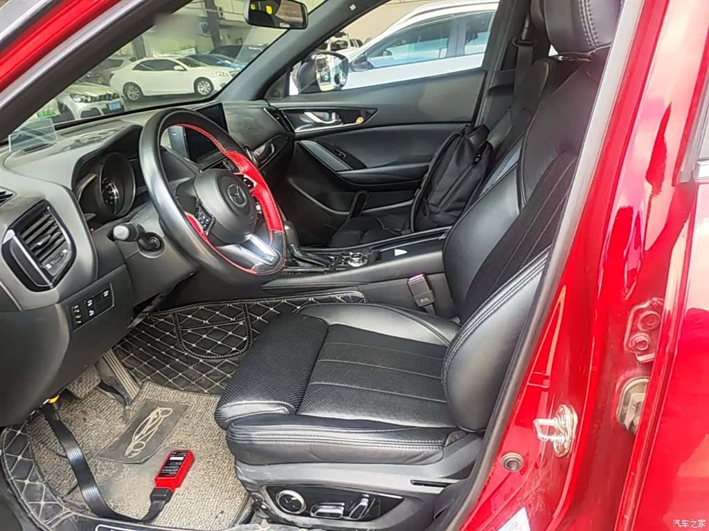 Mazda CX-4, 2021 15